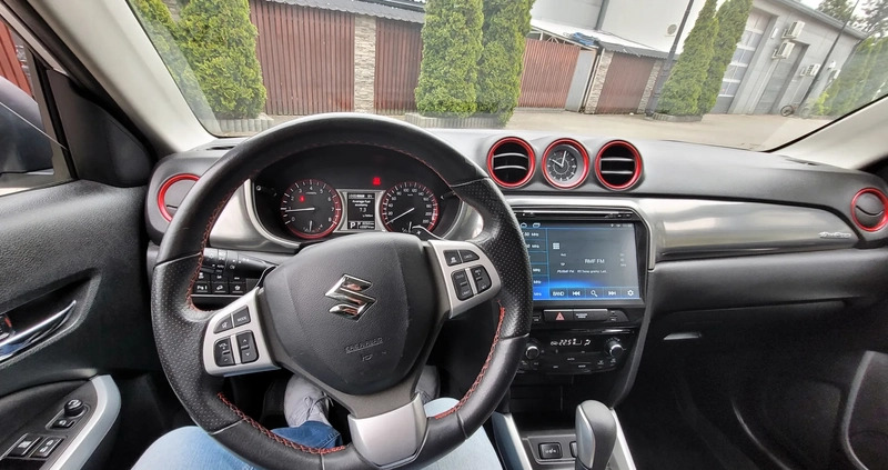 Suzuki Vitara cena 75900 przebieg: 110100, rok produkcji 2019 z Dobiegniew małe 781